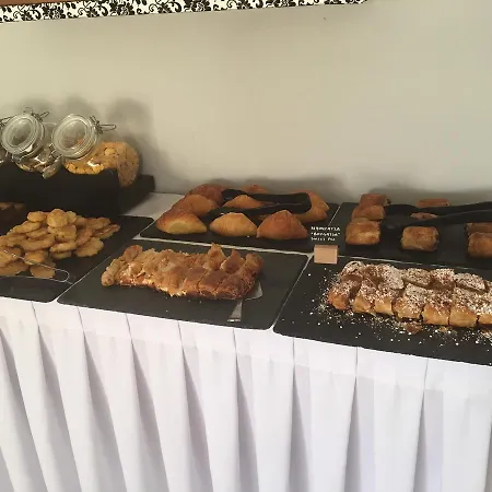 Sirene Lägenhetshotell Diakofti
